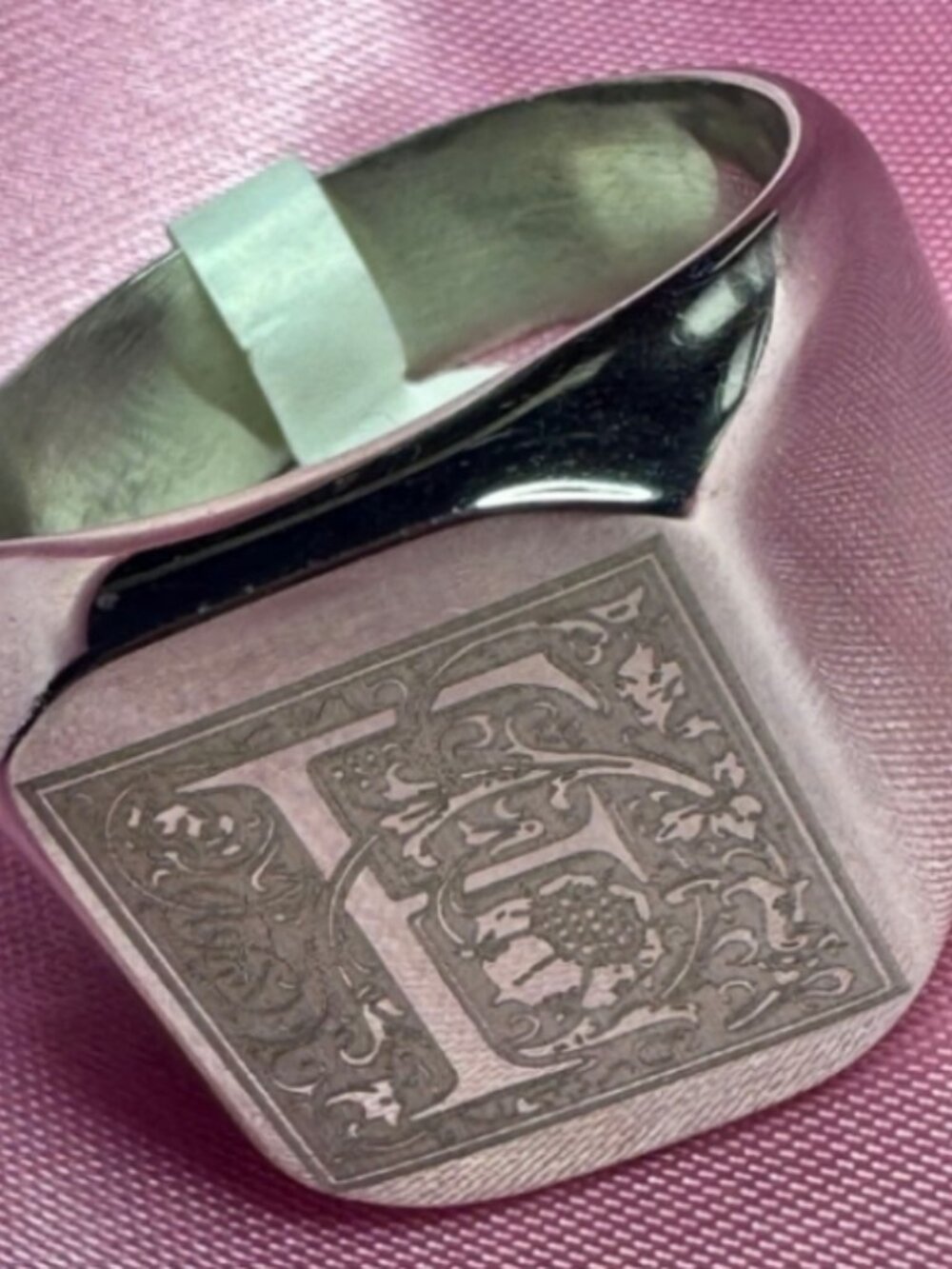 initial ring, F, filigree statement ring, stainless steel, size 12